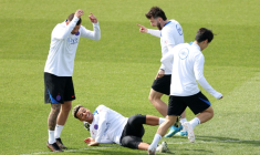 Les Parisiens lors de l'entraînement de veille de match  au Campus PSG de Poissy, le 27 avril 2026 en vue du choc contre le Bayern Munich ( AFP / FRANCK FIFE )