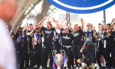Back-to-back vers le futur