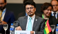 Le ministre bolivien des Affaires étrangères, Fernando Aramayo, à Foz do Iguaçu, dans l’État du Paraná, au Brésil, le 19 décembre 2025 ( AFP / Evaristo Sa )