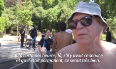 En pleine canicule, les Lyonnais s'offrent une "baignade dérivante" sur le Rhône