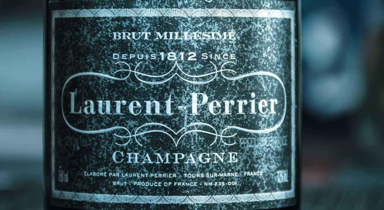 Le titre a gagné plus de 40% sur un an. (© Laurent Perrier)