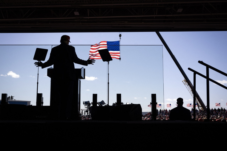 Donald Trump, lors d'un de ses meetings de campagne dans le Wisconsin. (SCOTT OLSON / GETTY IMAGES NORTH AMERICA / Getty Images via AFP)