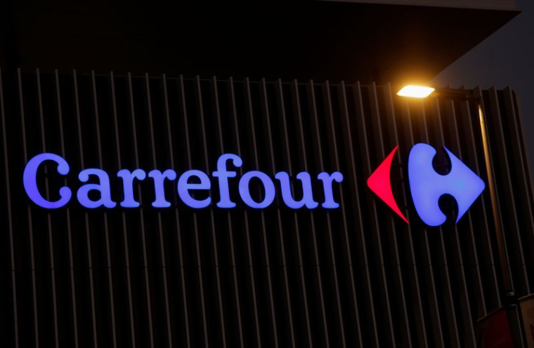 Le logo du groupe Carrefour