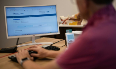 Le dossier médical partagé, l'outil mal aimé qui provoque la colère des médecins libéraux ( AFP / Fred TANNEAU )