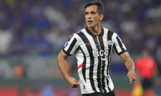 MG - BELO HORIZONTE - 09/26/2024 - SOUTH AMERICAN CUP 2024, CRUZEIRO x LIBERTAD - Roque Santa Cruz, Libertad player during the match against Cruzeiro at the Mineirao stadium for the 2024 South American Cup championship. Photo: Gilson Lobo/AGIF (Photo by Gilson Lobo/AGIF/Sipa USA)   - Photo by Icon Sport