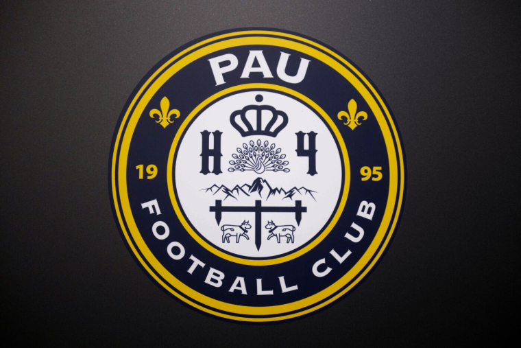 Mercato : le Pau FC (Ligue 2) interdit de recrutement par la FIFA