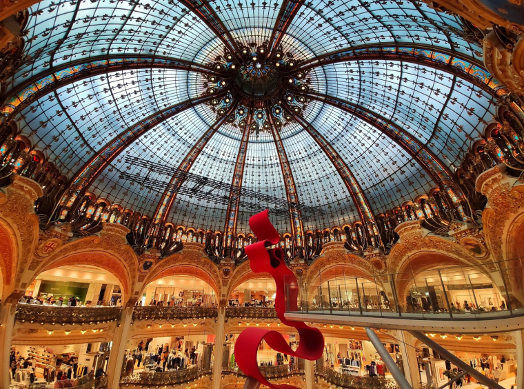 En 2023, les Galeries Lafayette Le Gourmet ont revisité leur offre de restauration. ( crédit photo : Shutterstock )