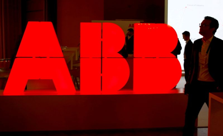 ABB RELÈVE SES OBJECTIFS DE VENTES ET DE BÉNÉFICES POUR 2022