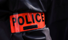 UN SDF ARMÉ D'UN COUTEAU MORTELLEMENT BLESSÉ PAR LA POLICE À ROISSY