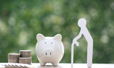 Pension de réversion : à quoi faut-il s’attendre avec la réforme annoncée en 2026 ? / iStock.com - MonthiraYodtiwong