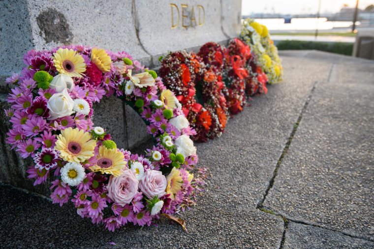 Il existe des moyens innovants et économiques d’honorer la mémoire de vos proches disparus. ( crédit photo : Getty Images )