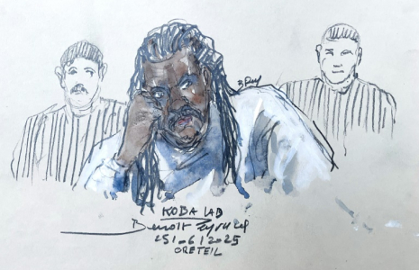 Croquis d'audience du rappeur Koba LaD jugé à Créteil pour homicide involontaire le 25 juin 2025 ( AFP / Benoit PEYRUCQ )