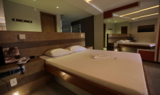 ELIS VA S'OFFRIR LE BRITANNIQUE BERENDSEN POUR 2,2 MILLIARDS DE LIVRES