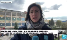 Ukraine : à Kharkiv, des Ukrainiens trouvent refuge dans les stations de métro