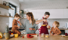 La donation-partage conjonctive permet aux parents de familles recomposées de préparer leur succession. ( crédit photo : GettyImages )