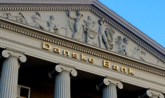 LES ACTIONNAIRES DE DANSKE BANK MANIFESTENT LEUR COLÈRE