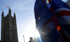 LES MARCHÉS PRIVILÉGIENT LA THÈSE D'UN "SOFT BREXIT", SELON NEWTON