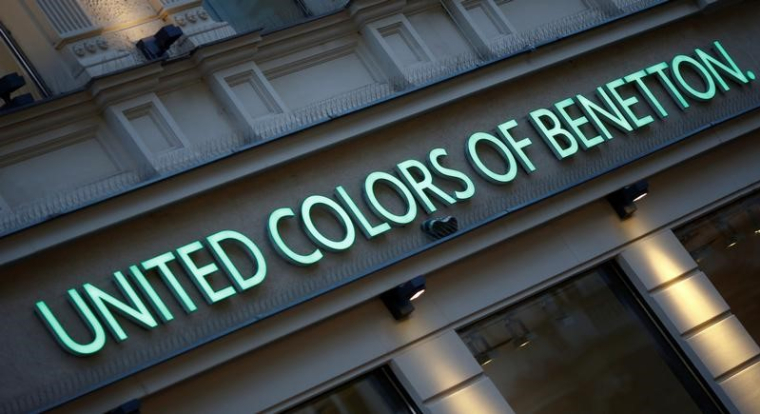 BENETTON TENTE DE SE RELANCER EN CHANGEANT ENCORE DE PATRON