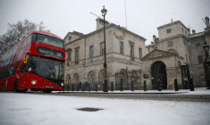 CORONAVIRUS: LE ROYAUME-UNI SIGNALE 8.523 NOUVEAUX CAS ET 345 DÉCÈS