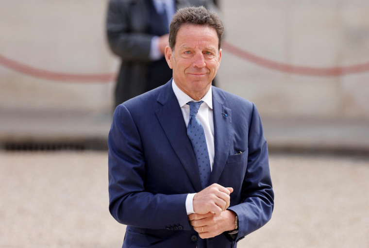 Le président du Medef Geoffroy Roux de Bézieux le 7 mai 2022 à Paris. ( AFP / LUDOVIC MARIN )
