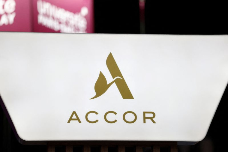 Le logo d'Accor au salon VivaTech à Paris