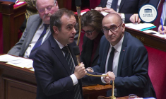 Groenland: les intentions de Trump doivent "être prises très au sérieux" (Lecornu)