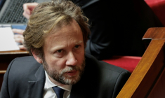 Le chef des députés socialistes Boris Vallaud, le 20 janvier 2026 à l'Assemblée nationale à Paris  ( AFP / STEPHANE DE SAKUTIN )