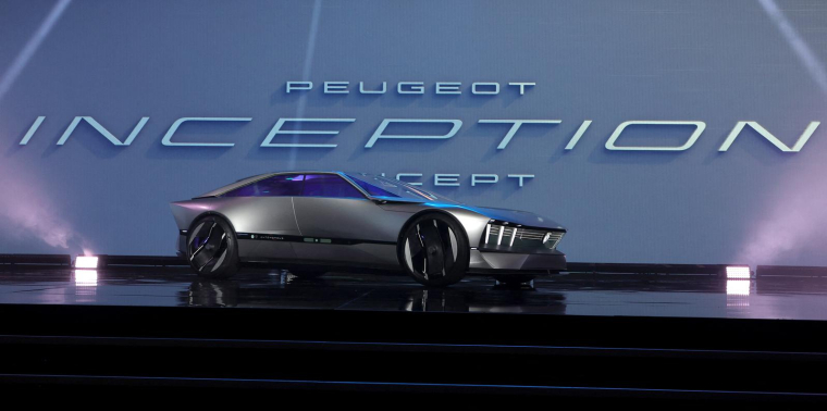 Une concept-car Peugeot présenté au salon CES de Las Vegas, en janvier 2023 ( GETTY IMAGES NORTH AMERICA / ETHAN MILLER )