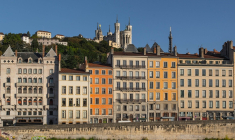 La capitale des Gaules a enregistré en un an une légère baisse de 0,8 % des loyers. (illustration) (Pixabay / twalmedia)