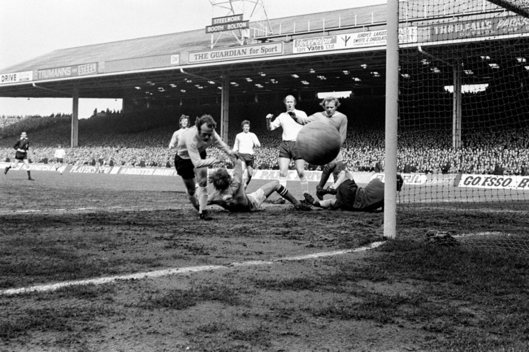 Terry Hennessey, ancien capitaine de Nottingham, est décédé
