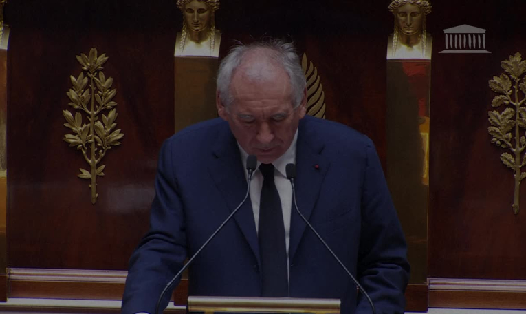 Vote de confiance: Bayrou affirme avoir "voulu" cette "épreuve de vérité"