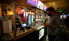 USA: L'INDICE ISM DES SERVICES BONDIT À UN NIVEAU RECORD EN MARS