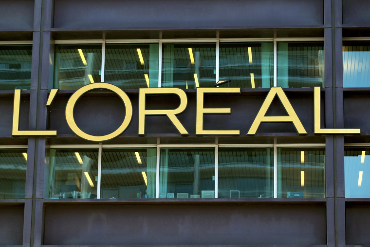 L'Oréal, première société française du classement, n'arrive qu'en neuvième position. ( AFP / THOMAS SAMSON )