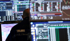 Un opérateur à la Bourse de New York, le 23 juin 2025 ( AFP / TIMOTHY A. CLARY )