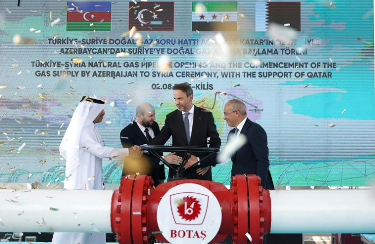 Comme annoncé il y a aquelques jours, la Turquie a commencé le 2 août 2025 à fournir du gaz naturel en provenance d'Azerbaïdjan à la Syrie, dont les infrastructures ont été ravagées par une longue guerre civile. ( TURKISH ENERGY MINISTRY / HANDOUT )