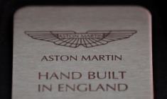 LES PROPRIÉTAIRES D'ASTON MARTIN ENGAGENT LAZARD POUR UNE ÉVENTUELLE IPO