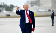 Donald Trump à Miami, aux États-Unis, le 3 avril 2025. ( AFP / MANDEL NGAN )