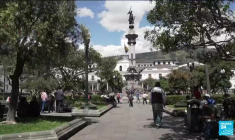 Argentine : Javier Milei et son projet de dollarisation de l'économie inquiète