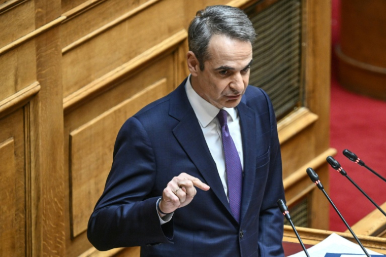 Le Premier ministre grec Kyriakos Mitsotakis au Parlement, le 2 avril 2025 à Athènes ( AFP / Angelos TZORTZINIS )