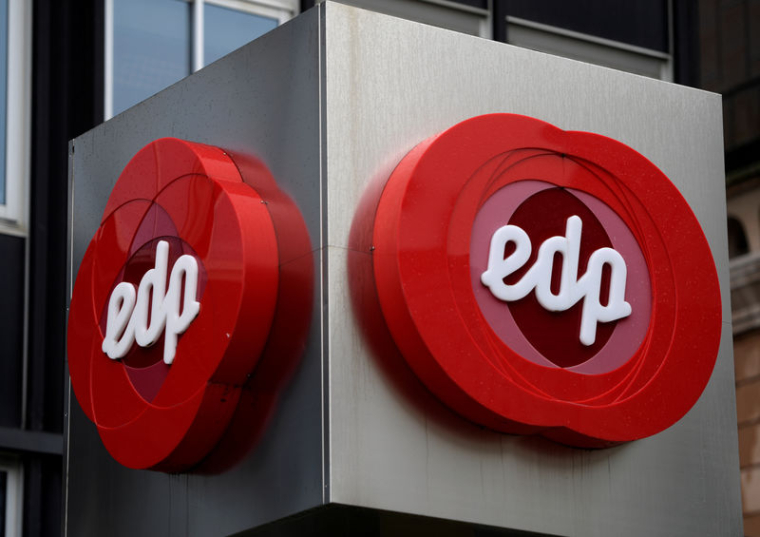PORTUGAL: LES ACTIONNAIRES D'EDP ENTERRENT L'OFFRE D'ACHAT DE CTG