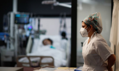 CORONAVIRUS: LA FRANCE A FRANCHI LE CAP DES DEUX MILLIONS DE CAS CONFIRMÉS