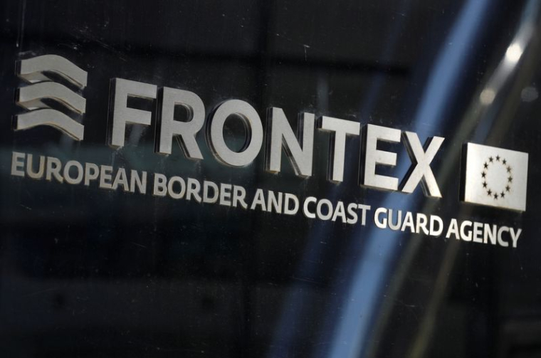 FRANCE/MIGRANTS : UN AVION EUROPÉEN FRONTEX AU-DESSUS DE LA MANCHE DÈS LE 1ER DÉCEMBRE