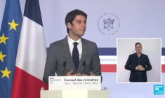 France : le passe vaccinal pourrait être levé "fin mars-début avril"