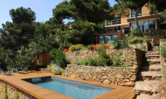 Les détenteurs d’immobilier ne sont pas favorisés par la réforme fiscale Macron. (© Tapernoux)