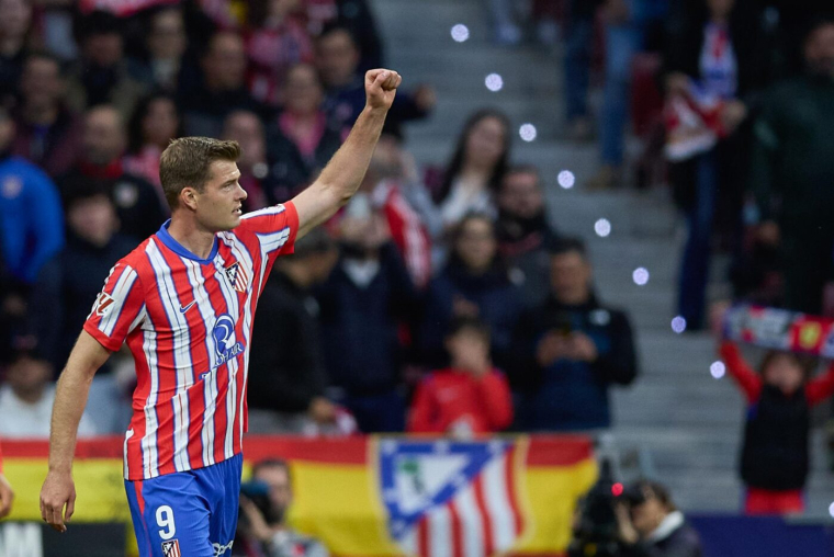 Un quadruplé de Sørloth permet à l'Atlético de rouler sur la Real Sociedad