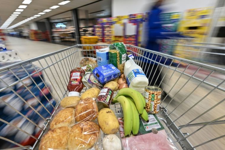 Le taux d'inflation au Royaume-Uni a reculé à 2,6% en juin, dans la foulée notamment d'une baisse des prix des carburants ( AFP / JUSTIN TALLIS )
