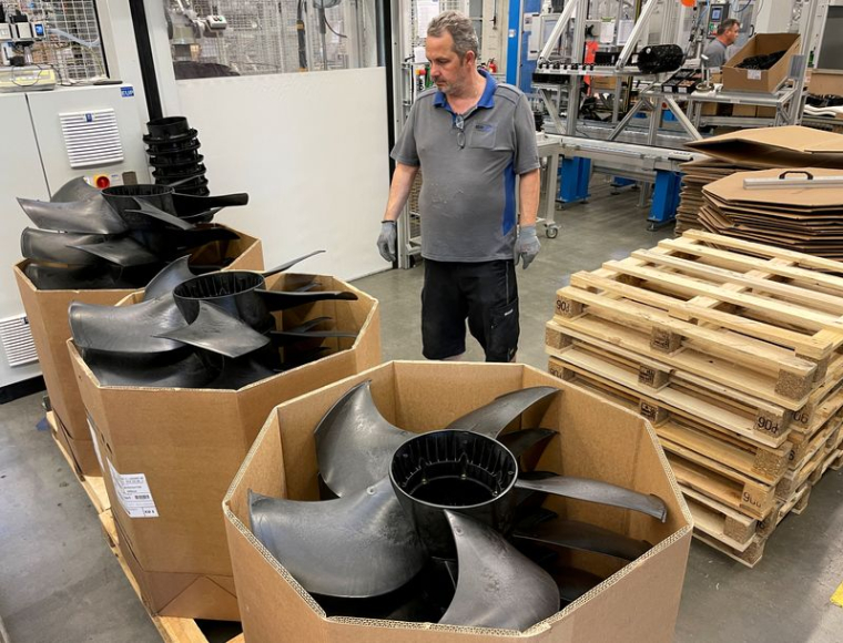 Une usine de moteurs électriques et de ventilateurs