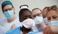 LES PERSONNELS DES SERVICES DE RÉANIMATION EN GRÈVE POUR UN MEILLEUR SALAIRE