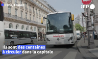 Face au surtourisme, Paris veut moins de cars