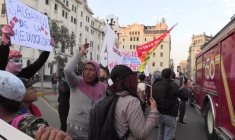 Pérou: les manifestations antigouvernementales continuent dans les rues de Lima